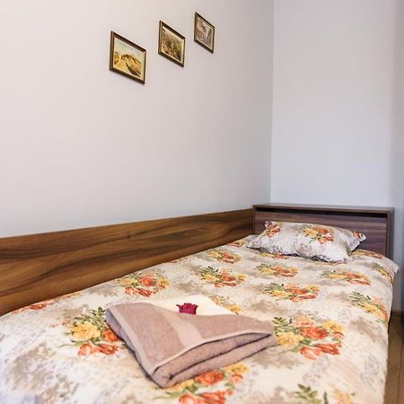 Апартамент Трапезица Veliko Tărnovo Exteriör bild