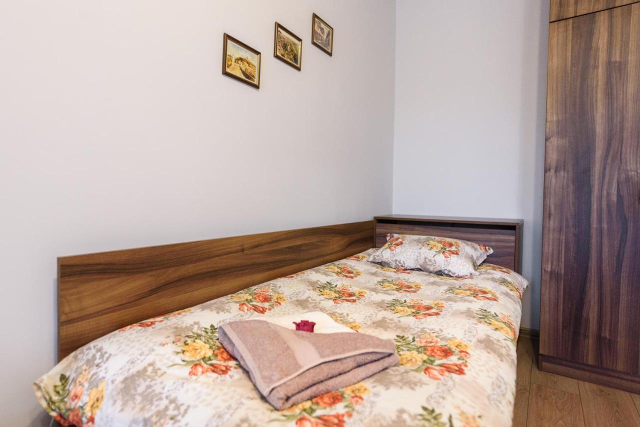 Апартамент Трапезица Veliko Tărnovo Exteriör bild